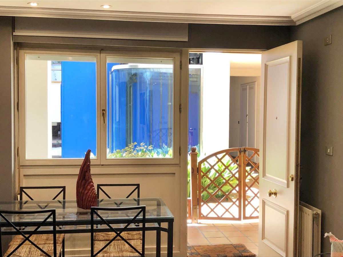 Apartamento Frente Al Guggenheim. Urbanizacion De Lujo En El Centro Bilbao Zewnętrze zdjęcie