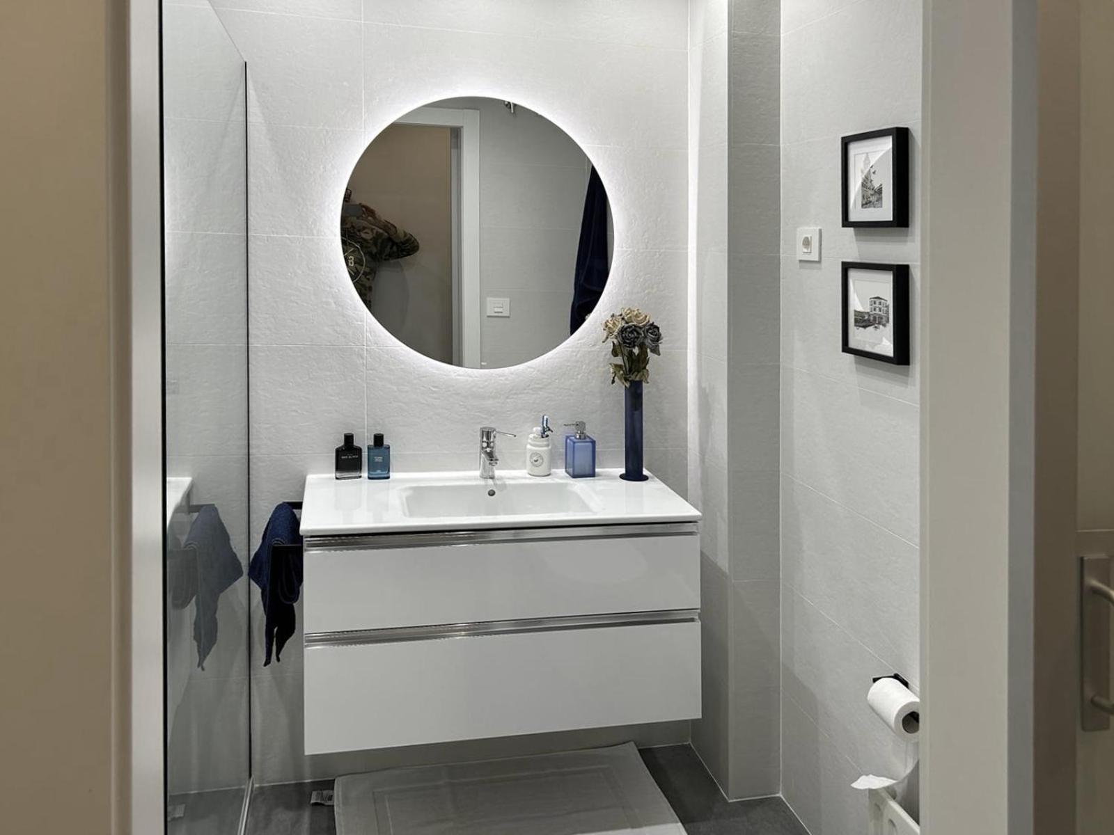 Apartamento Frente Al Guggenheim. Urbanizacion De Lujo En El Centro Bilbao Zewnętrze zdjęcie